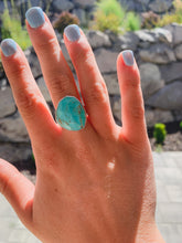 Load image into Gallery viewer, Kingman Turquoise Statement Ring (size 7)
