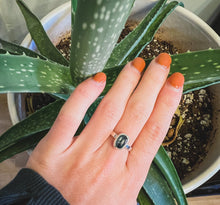 Load image into Gallery viewer, Teal Kyanite Ring (size 6.5)
